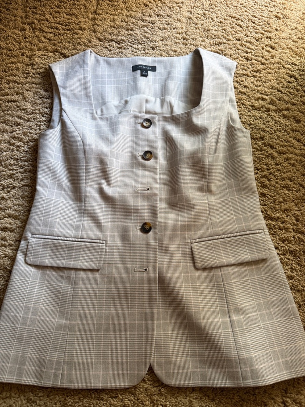 Ann Taylor Plaid Sleeveless Vest in Beige and Cream